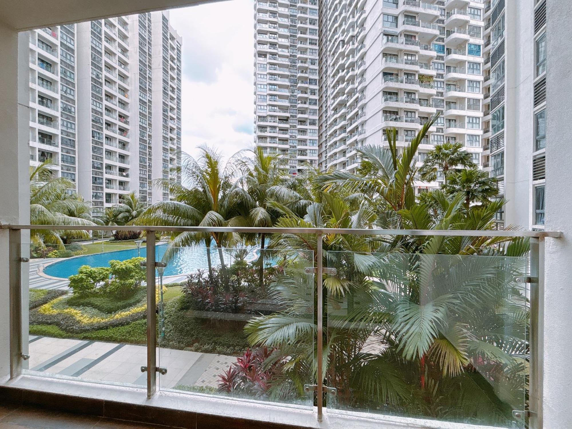 Апартаменты Country Garden Danga Bay By Lions Bay Джохор-Бару Номер фото